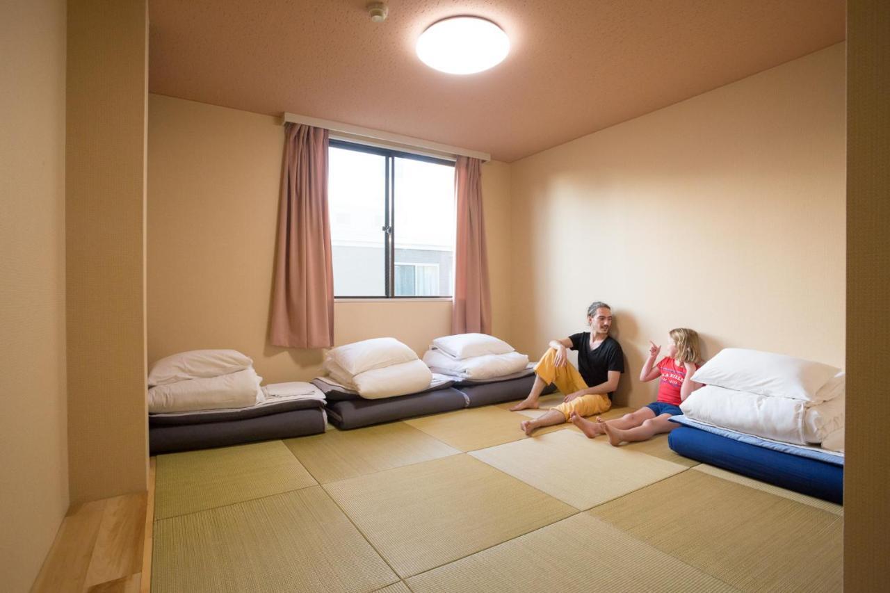 Hostel East Blue Kasai Präfektur Tokio Exterior foto